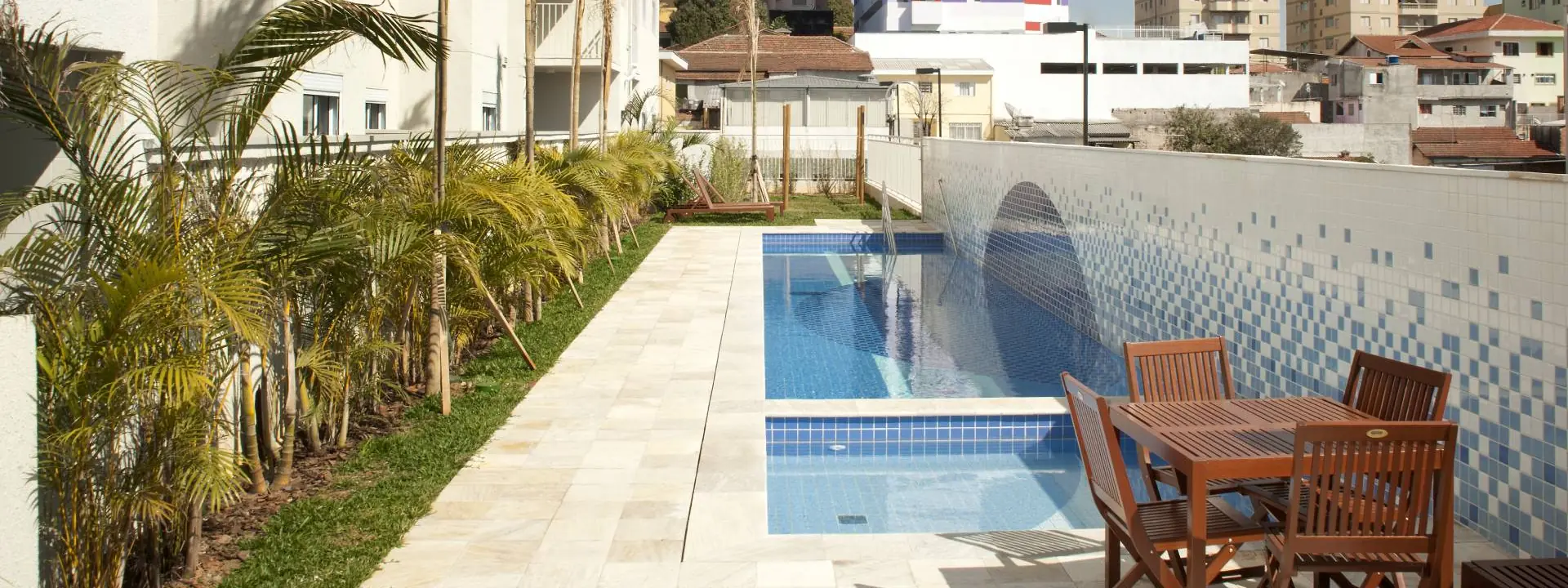 Tons da Villa